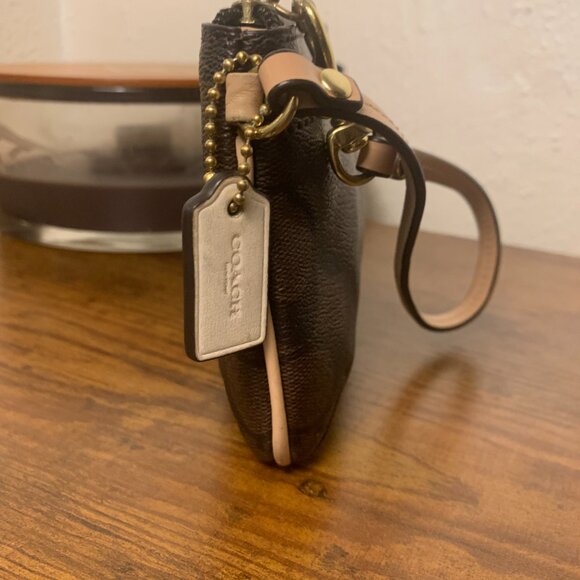 Coach Women's Signature PVC Corner Zip Large Wristlet SV/Brown Azalea F51258 - Picture 4 of 16